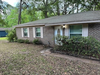 5680 Doonesbury Way, Tallahassee, FL 32303