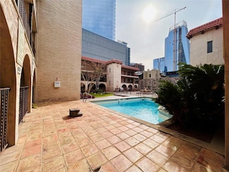 505 W 7th St Unit 207, Austin, TX 78701