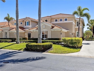 11083 Harbour Yacht Ct Unit 2, Fort Myers, FL 33908
