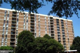 2311 Pimmit Dr Unit 1404E, Falls Church, VA 22043