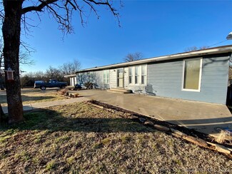 11215 251st St, Beggs, OK 74421