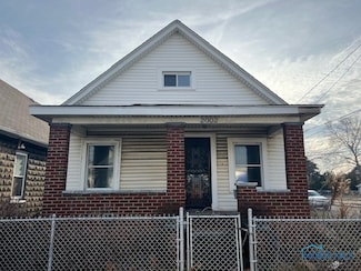 2002 Bakewell St, Toledo, OH 43605
