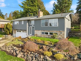 1221 Coronado Place, Edmonds, WA 98020