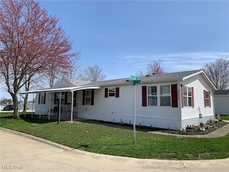 237 Gull Dr, Elyria, OH 44035