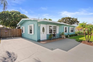503 N Pennock Ln, Jupiter, FL 33458