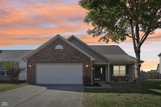 16964 Brigg Ct, Westfield, IN 46074