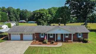 167 Fairway Rd, Advance, NC 27006