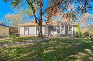 328 Virginia Rd, Excelsior Springs, MO 64024