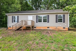 2479 10th Ave SW, Hickory, NC 28602