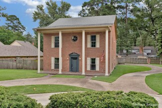72 Spring Lake Way, Shreveport, LA 71106