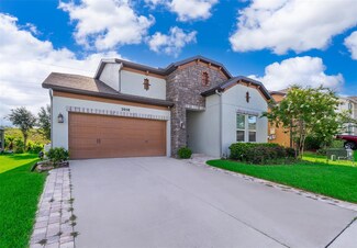 2058 Redbay Ave, Minneola, FL 34715