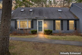 44 Ward Cir, Brunswick, ME 04011