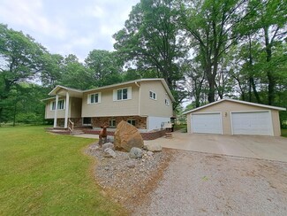 880 Kapplinger Dr, Farwell, MI 48622