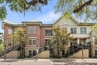 339 NE 2nd Ave, Gainesville, FL 32601
