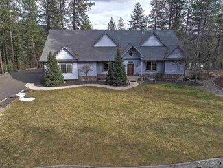 32710 N Rimrose Dr, Chattaroy, WA 99003