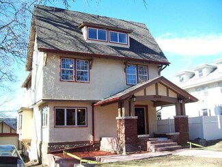 3530 Locust St, Kansas City, MO 64109