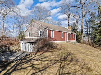 48 Indian Rd, Marshfield, MA 02050
