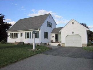 1945 Buck Plain Rd, Dighton, MA 02715
