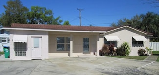 10701 Village Green Ave, Seminole, FL 33772