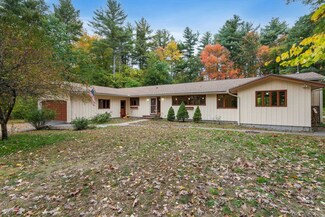 12 W Duston Rd, Salem, NH 03079