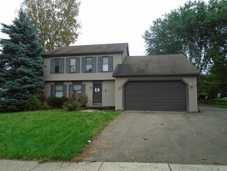706 Hunters Way, Fox River Grove, IL 60021