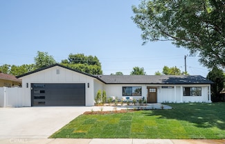 1932 Chapman Rd, Claremont, CA 91711