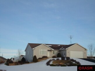 22898 Kopps Ln, Madison Lake, MN 56063