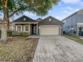 1748 Ribbon Falls Pkwy, Orlando, FL 32824