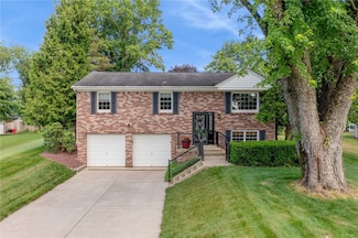 116 Kenneth Dr, Delmont, PA 15626
