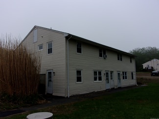 4 White Oak Rd Unit B, Mansfield, CT 06268