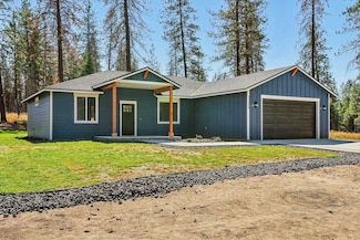 13394 E Bridges Rd, Elk, WA 99009