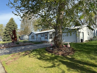601 Court St, Thedford, NE 69166