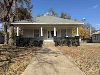 438 E Blackwell Ave, Blackwell, OK 74631