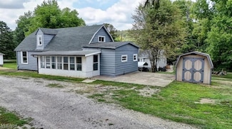2721 Vernon St, Midvale, OH 44653
