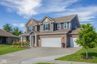 2736 Victory Dr, Columbus, IN 47203