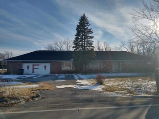 3714 Oxford St, Fort Wayne, IN 46806