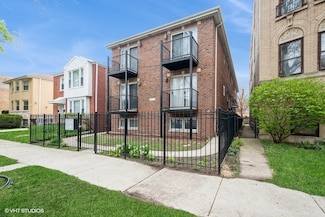 7411 N Claremont Ave Unit 1E, Chicago, IL 60645