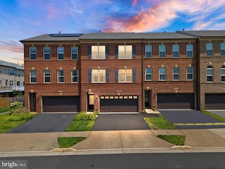 15964 Lowdermilk Place, Haymarket, VA 20169