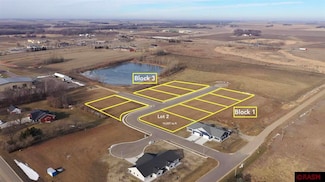 105 Bluestem Dr, Mankato Township, MN 56001