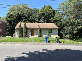 24 Birch St, Waterbury, CT 06704