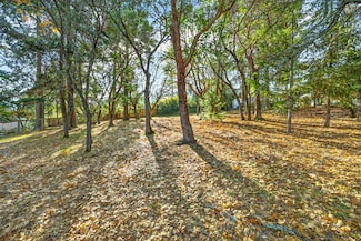 961 Pinecrest Terrace, Ashland, OR 97520