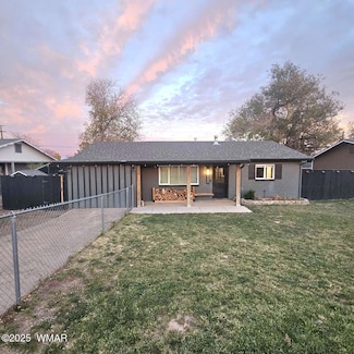 999 S Highland Dr, Snowflake, AZ 85937