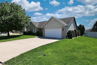 150 Black Lantern Trail, Saint Peters, MO 63376