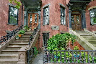 125 Pembroke St Unit B, Boston, MA 02118