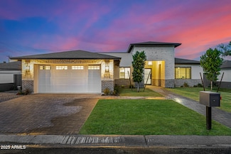 4228 E Avalon Dr, Phoenix, AZ 85018