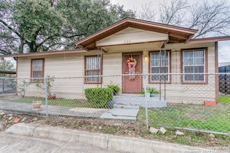 238 W Fest St, San Antonio, TX 78204