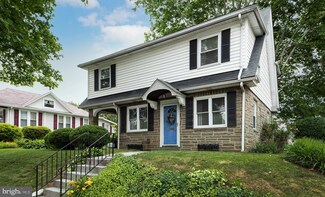 32 N Race St, Middletown, PA 17057