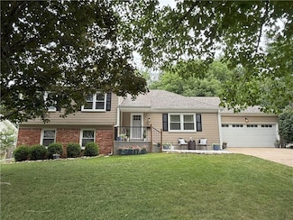 9710 Catalina St, Overland Park, KS 66207