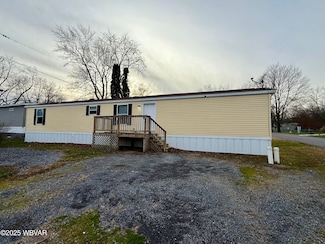 21 Tree Line Ln, Avis, PA 17721