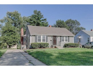 3211 S Ash Ave, Independence, MO 64052